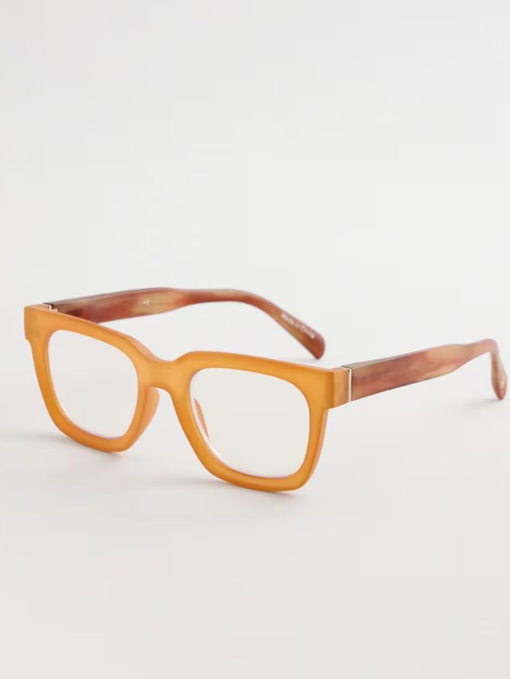 NWT “Chico's” Neutral Matte Square Readers. Glasses with cloth and case. +2